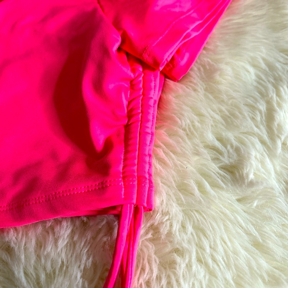 Barbie Core Pink Crop Top with Cutout Design - Picture 4 of 5